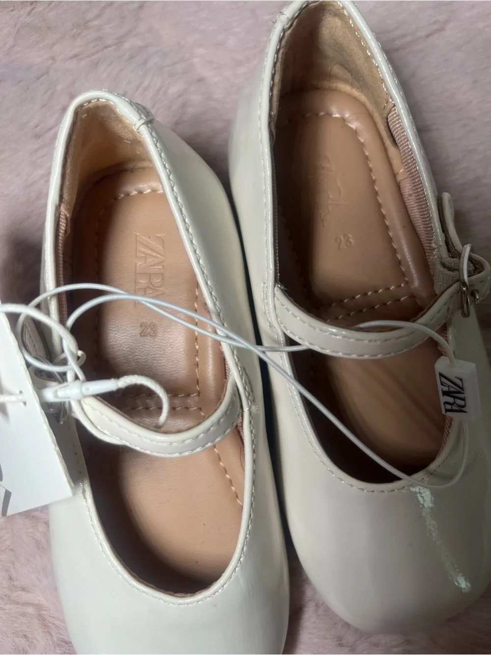 ZARA Girls' Off-White Mary Jane Dress Shoes